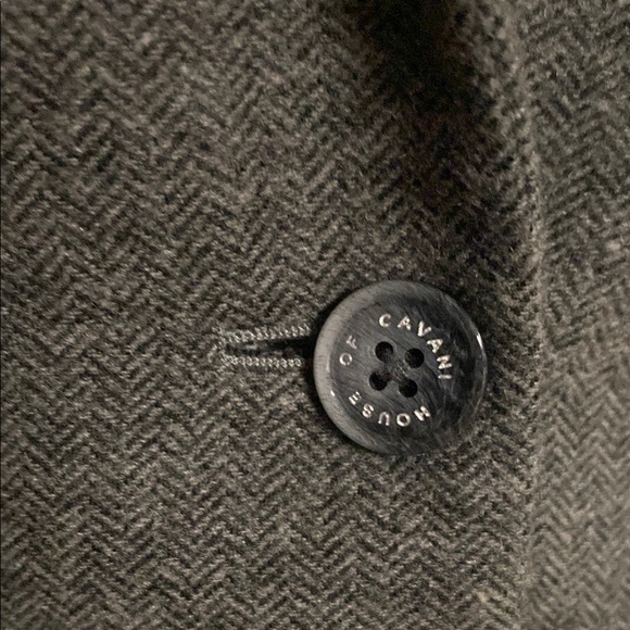 House Of Cavani Herringbone Gray Blazer - Picture 3 of 15